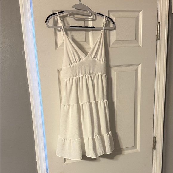 Altar'd State Dresses & Skirts - Altar’d State White Tiered Ruffle Mini Dress – Size Small (NWT Condition)